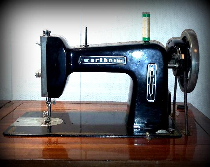WERTHEIM, SUPERBA SEWING MACHINE, SEWALOT